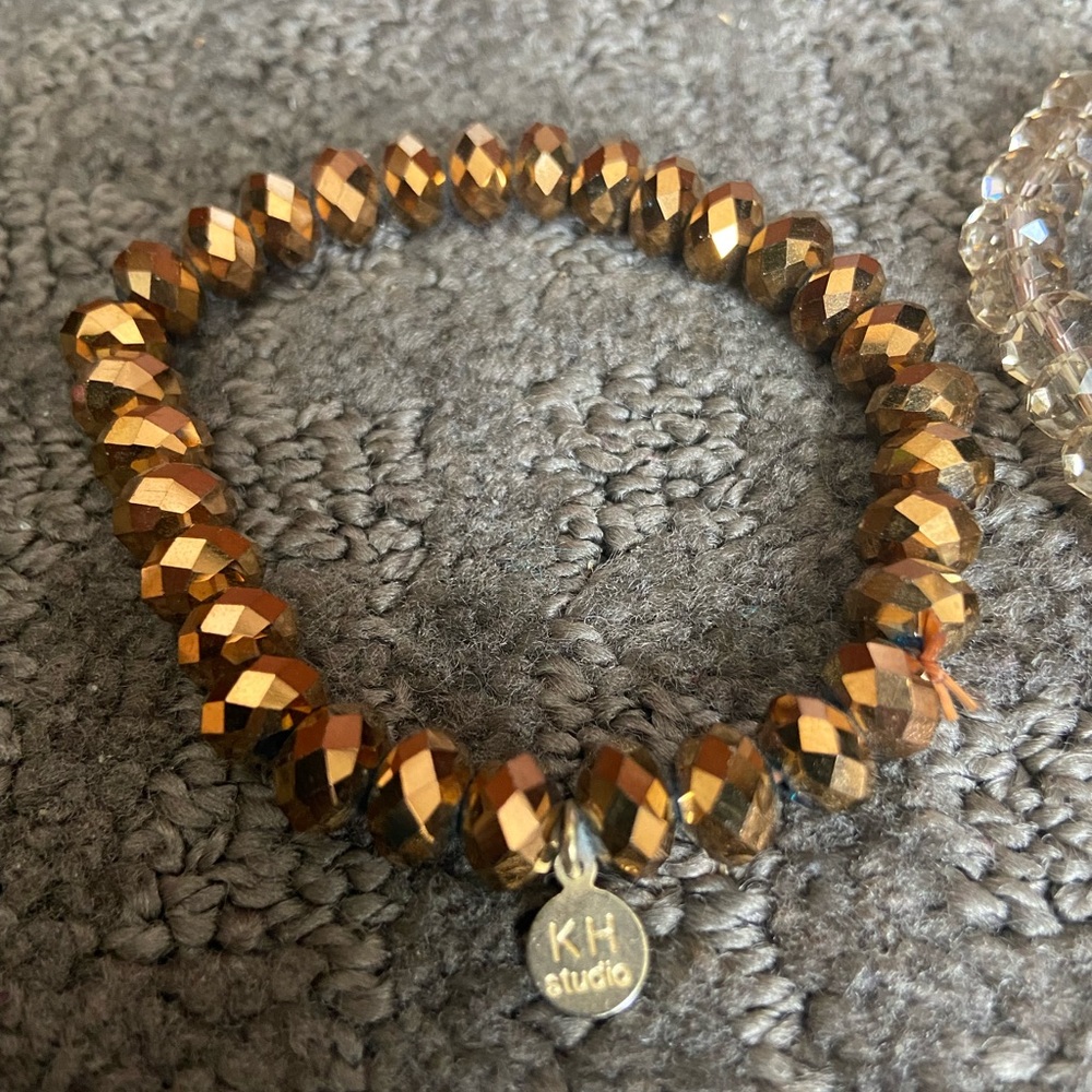 Beaded bracelets - Picture 2 of 5